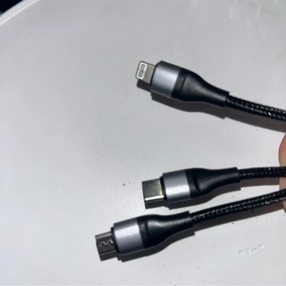 3’‎ Black USB & Type-C Multi-Connector 3-in-1 Charging Cable